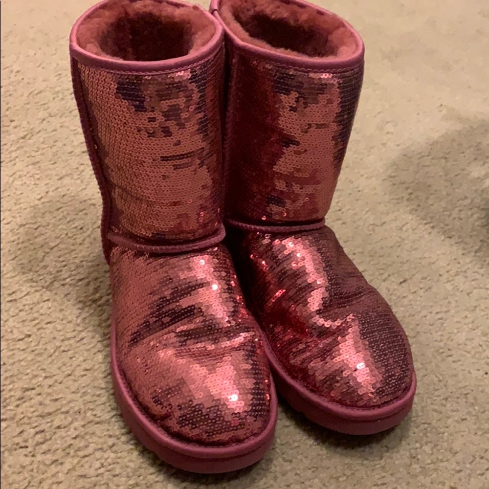 Ugg boots pink sequin